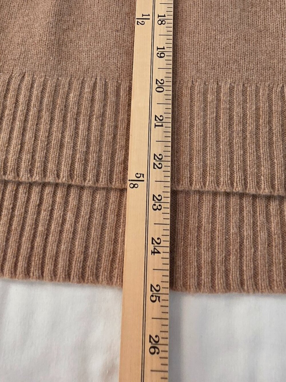 Ann Taylor Camel Colored Turtleneck Long Sleeve Women's Sweater, Size Medium - Picture 5 of 7